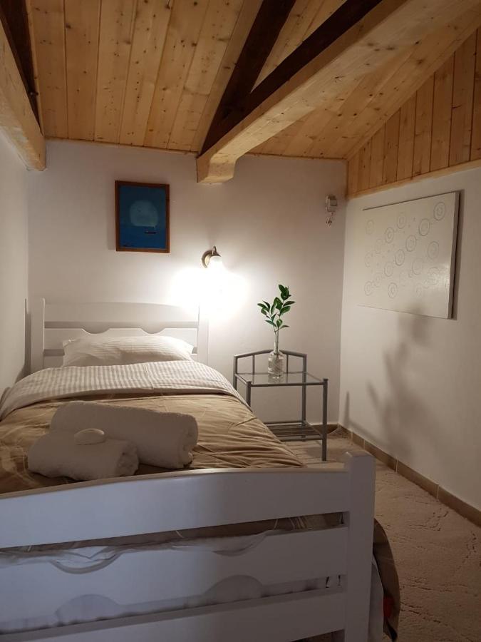 Hydra Memories House Guest House ภายนอก รูปภาพ